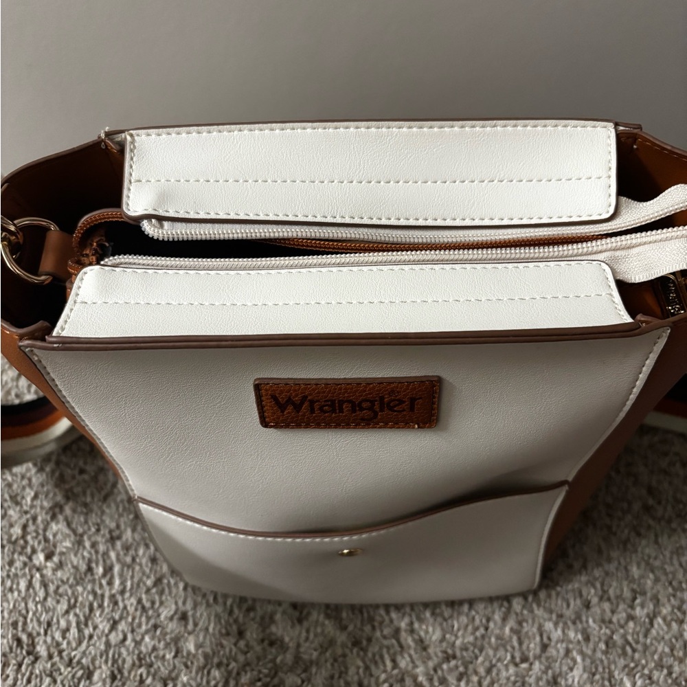 wrangler convertible purse